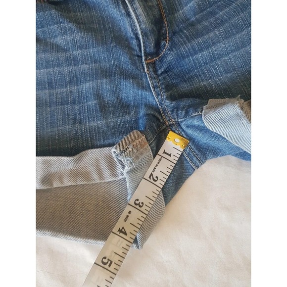 Colours Of The World Womens Shorts Sz 40 Denim Blue Mid Waist Mid Rise Rolled Up - Picture 10 of 11